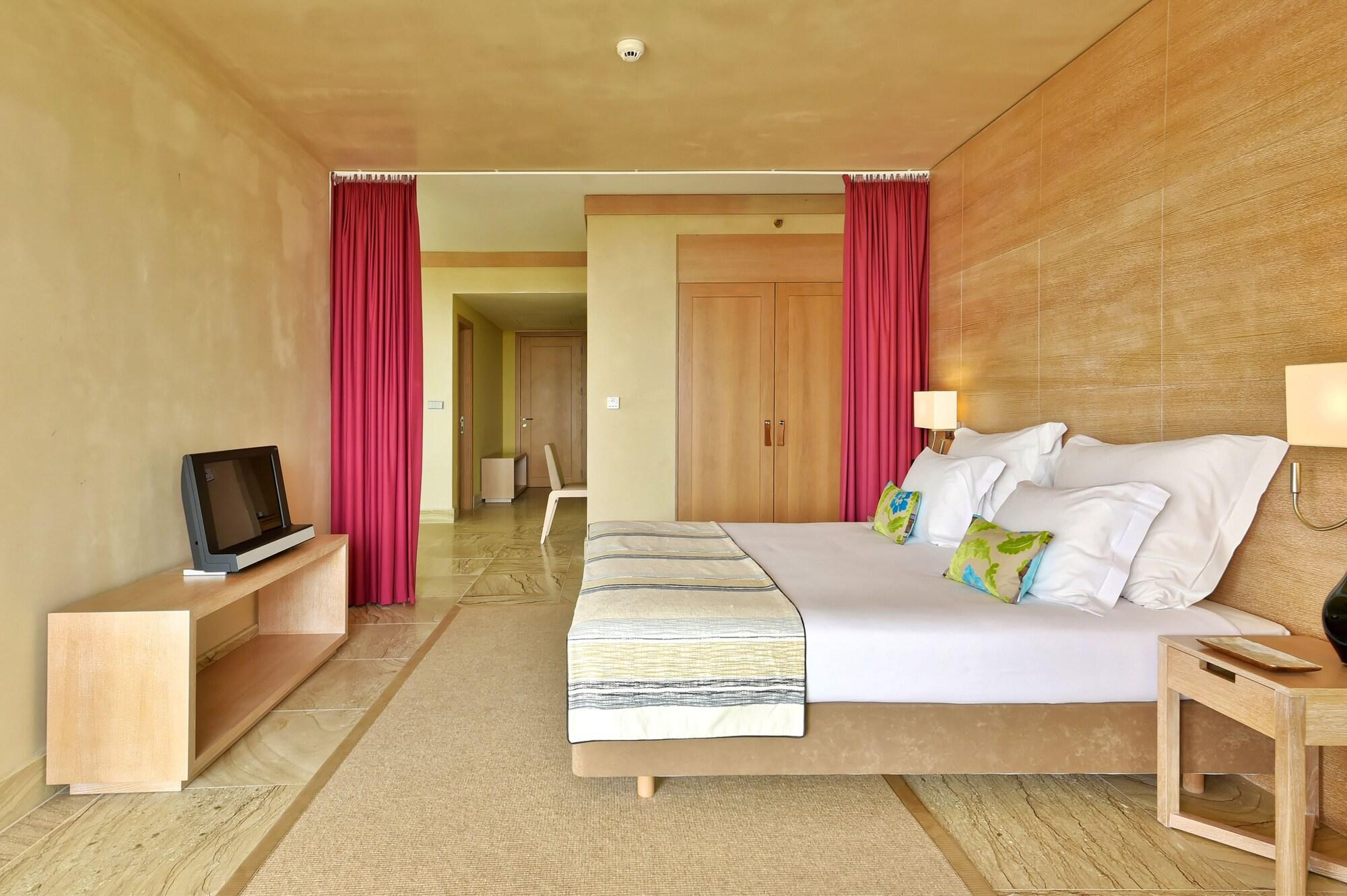Pestana Colombos Premium Club Hotel Porto Santo Exterior photo